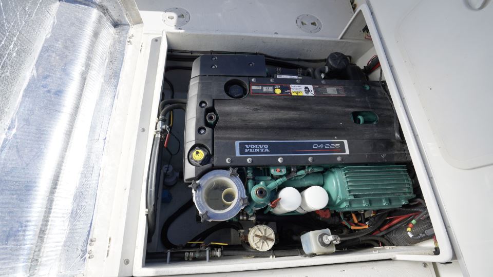 sea-sport-explorer-delfina-10