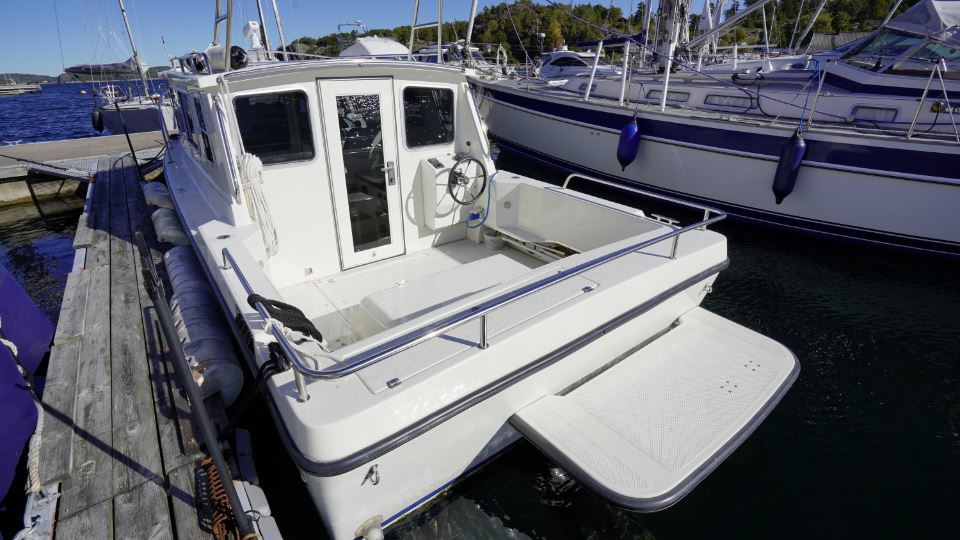 sea-sport-explorer-delfina-2