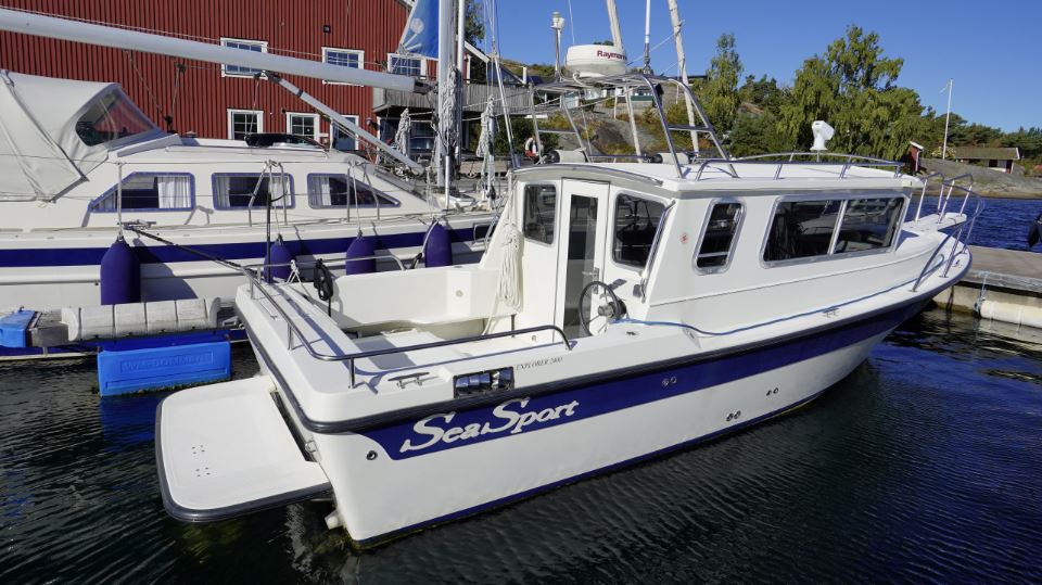 sea-sport-explorer-delfina-9