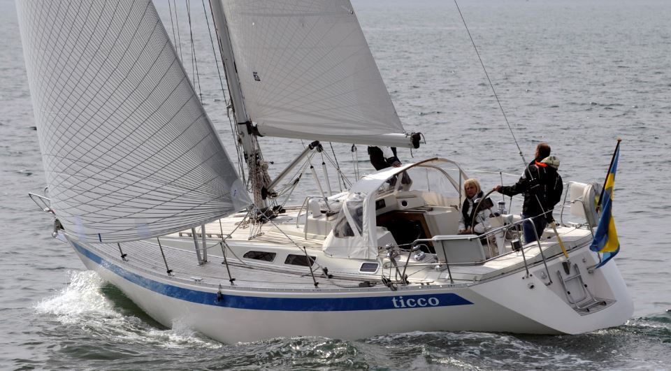 sweden-yachts-370-ticco-1-main