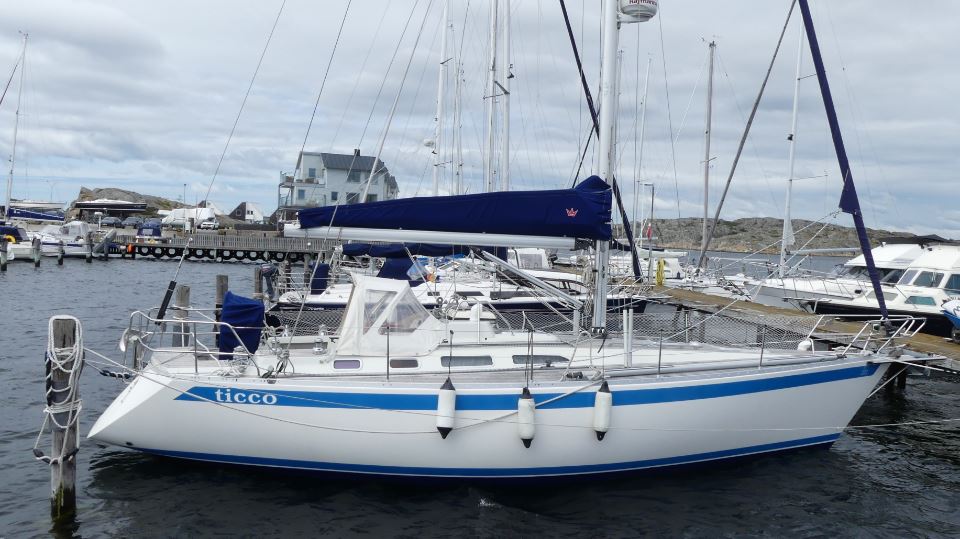 sweden-yachts-370-ticco-10