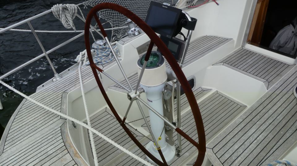 sweden-yachts-370-ticco-3