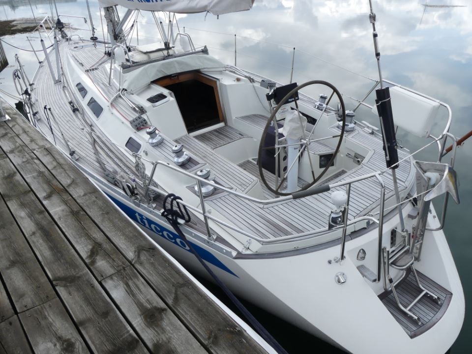 sweden-yachts-370-ticco-9