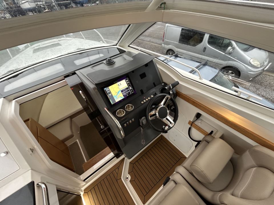 Nimbus Weekender 9 T-Top, MARIANA 3