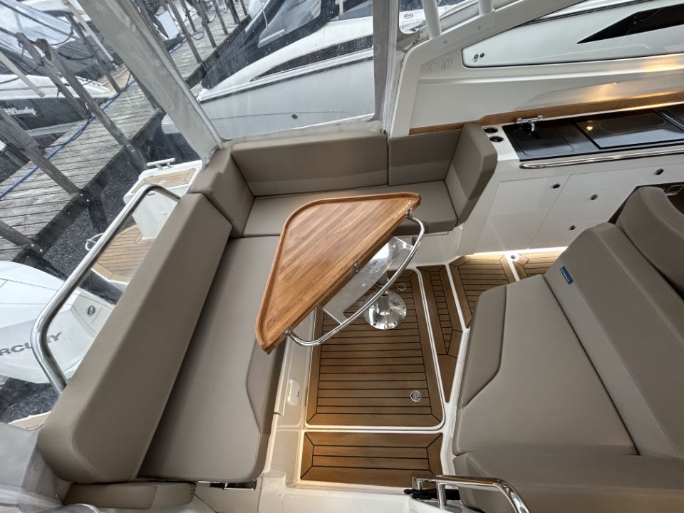 Nimbus Weekender 9 T-Top, MARIANA 4