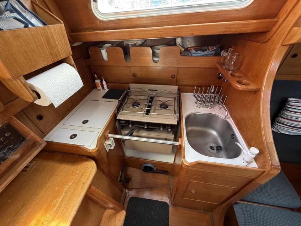 Rival 34, UNRIVALED 5