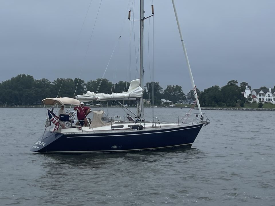 sweden-yachts-36-engelen-1