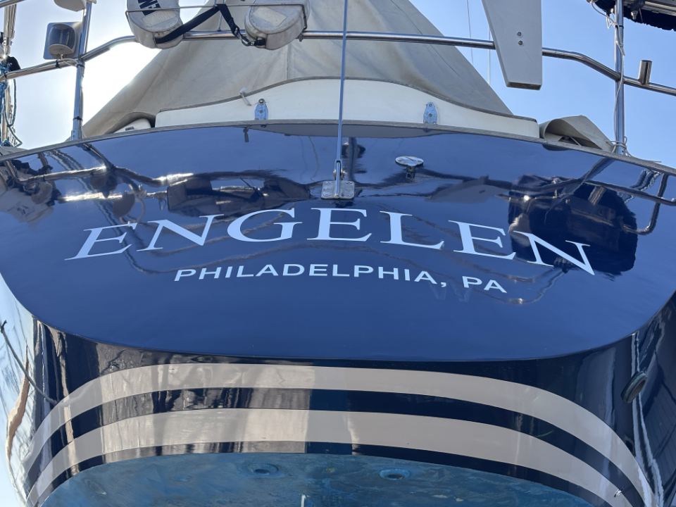 sweden-yachts-36-engelen-4